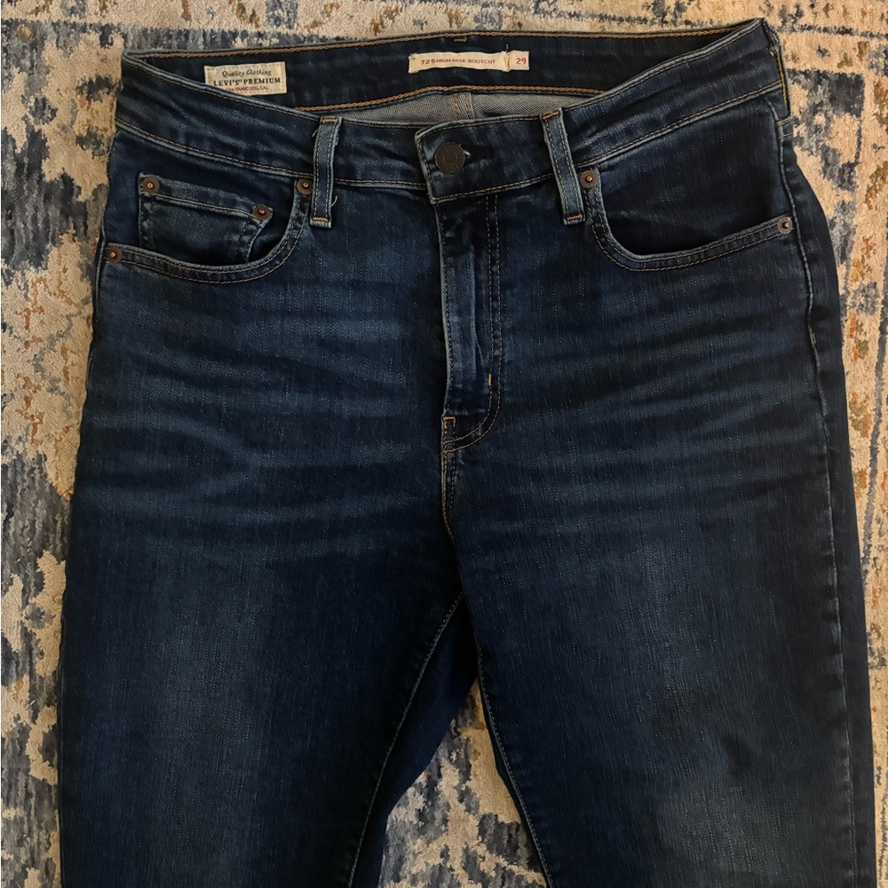 Levi's 725 Women's Dark Blue Boot Cut Jeans